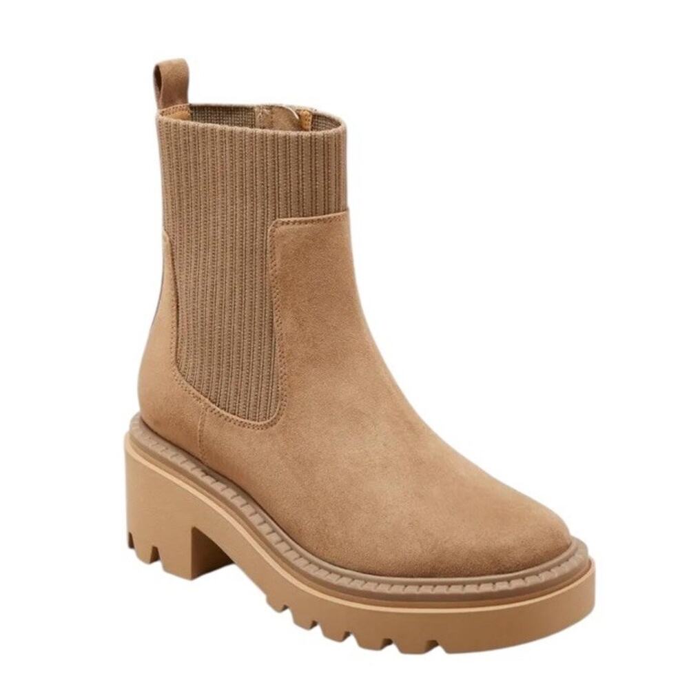 Universal Thread Women's Kyrie Chunky Heel Ankle Sock Boots Tan